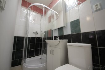 Pronájem bytu 1+kk 18 m² Hůrská, Praha - 2