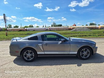 Ford Mustang 2013 3,7 automat premium - 2
