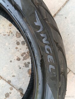 Motopneu Pirelli Angel ST 180/55-17 - 2