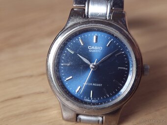 Dámské hodinky Casio Quartz - 2