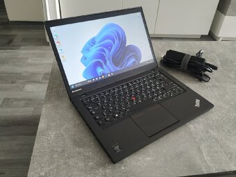 Lenovo ThinkPad T440s - 2