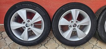 Originál alu Škoda 4 5x112 205/55 R16 letní - 7mm - 2