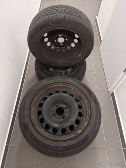 Pneumatiky + plechove disky - 2