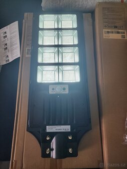 Solární LED pouliční světlo Sararoom ZB801 (720 LED, 400 W) - 2