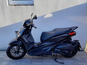 Piaggio Beverly 300i HPE, 2023, TOP stav, 6000km - 2