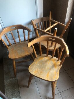 dřevěné židle k renovaci - 2