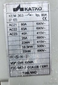 Proudový vypínač - 2