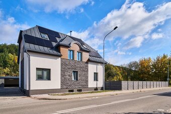 Prodej bytového domu po kompletní rekonstrukci - 2