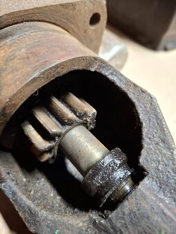 Starter Zetor Super 50 - 2