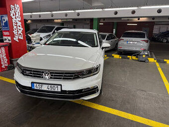 Volkswagen Passat R-line - 2