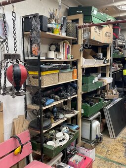 Garážový výprodej - 2