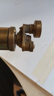 Mosazný historický rozprašovač - 2