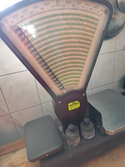 kuchyňská váha - 2