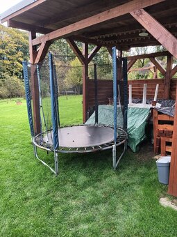 Trampolína - 2