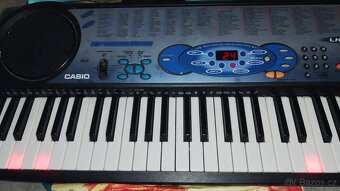 Predám klávesy Casio . - 2