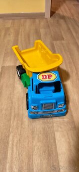 Dětské autíčko - 2