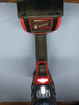 Milwaukee Aku vrtačka s příklepem - 2