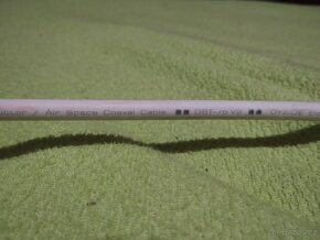 Oyaide DST-75R V2 digital coax 75ohm - 2