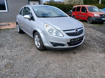 Opel Corsa 1.2i, ALU, klima - 2