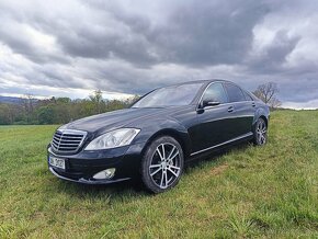 Mercedes Benz W221 320cdi  4matic - 2