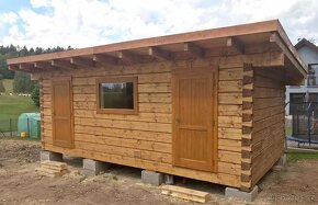 Venkovní roubená sauna v moderním designu - 2
