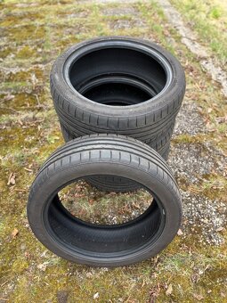 GRIPMAX SUREGRIP PRO SPORT XL 4KS 215/45 R18 93Y - 2