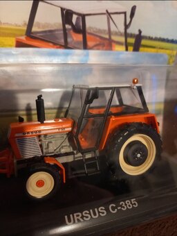 Zetor 8011 - ursus c385 Kultovní traktory 1:43 - 2