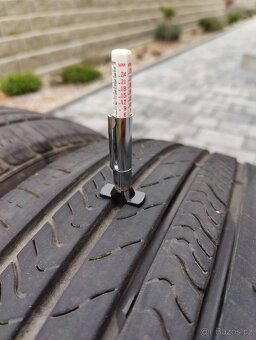4ks letní pneu Sunwide 215/55 r18 2x3,5mm 2x5,5mm DOT 4522 - 2