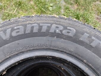 LETNI PNEU 225/70/15c - 2