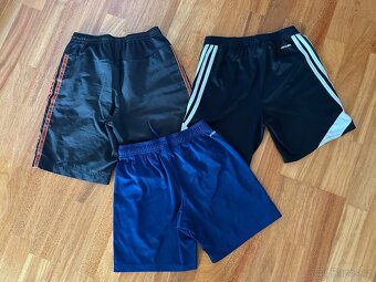 2x kraťasy + 1x plavkové kraťasy vel 152 Adidas - 2
