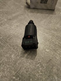Iveco - Snímač detekce vody v palivovem filtru - 2