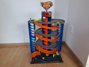 Garáž Hotwheels - 2