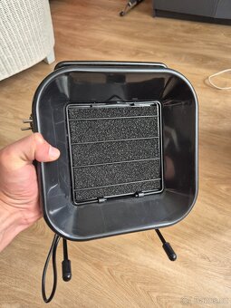 Prodám Odsavač kouře stolní typ 493S HotAir - 2