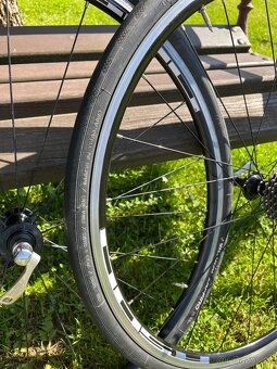Zapletená kola Shimano WH-R500 - 2