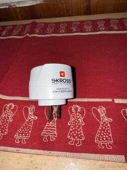 Adapter pro USA a Japonsko - 2