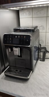 Philips Series 5500 LatteGo EP5549/70 - 2