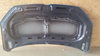 Kapota Volkswagen Touran 2015+ - 2
