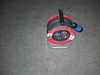 Prodluzovaci kabel - 2