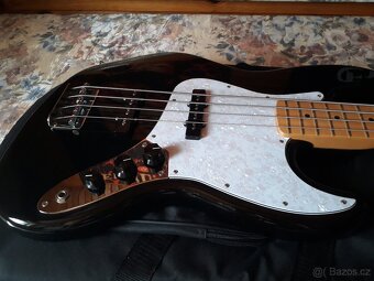 Fender Player Series Jazz Bass - 2