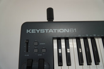 M-Audio Keystation 61 + klávesový stojan - 2