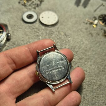Hodinky Vostok vyroční - 2