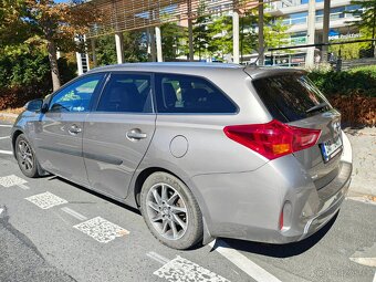 Toyota Auris, 1.8 HYBRID NAVI Automat - 2