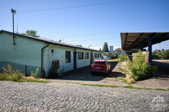 Pronájem výrobní haly,  313 m², Staré Město - 2