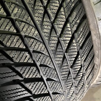 Zimní pneu 225/50 R18 95H Bridgestone RF 6mm - 2
