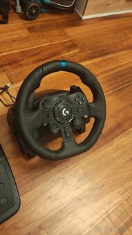 Herní volant Logitech G923 - 2
