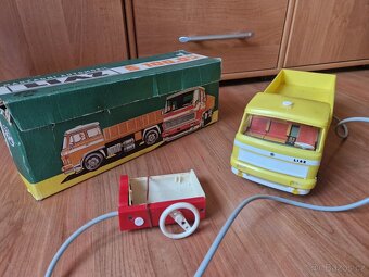 Tatra 613 a Liaz Š 100.5 - ITES na bowden a staré loutky JAS - 2