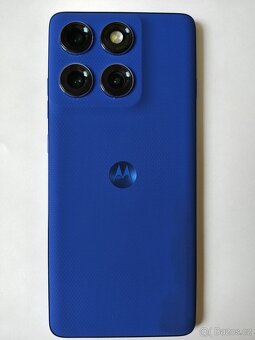 Motorola Edge 60 Pro 12GB/512GB - 2