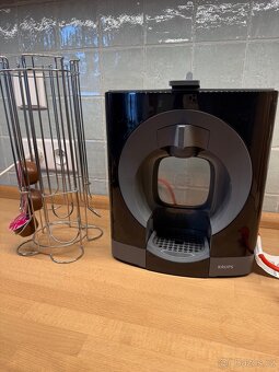 Kávovar Dolce Gusto+stojan - 2