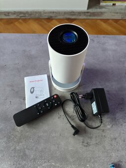 Projektor PRO 4K Android 11 bílý - 2