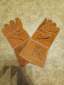 Prodám svářečské rukavice - 2